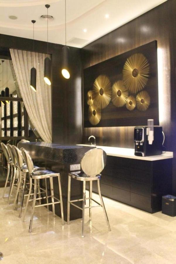 Geobay Hotel Johor Bahru Extérieur photo