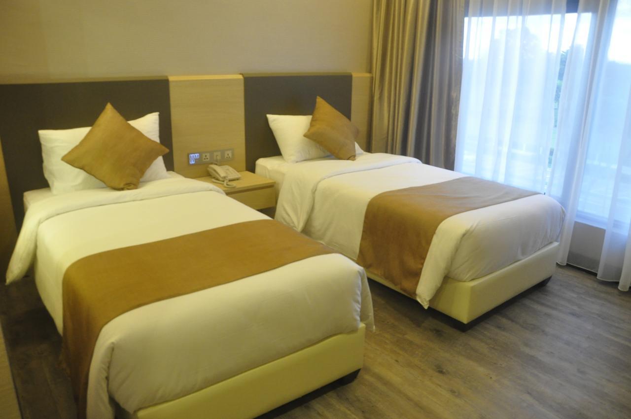 Geobay Hotel Johor Bahru Extérieur photo