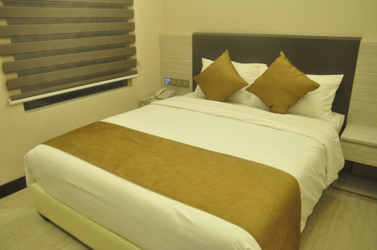 Geobay Hotel Johor Bahru Extérieur photo