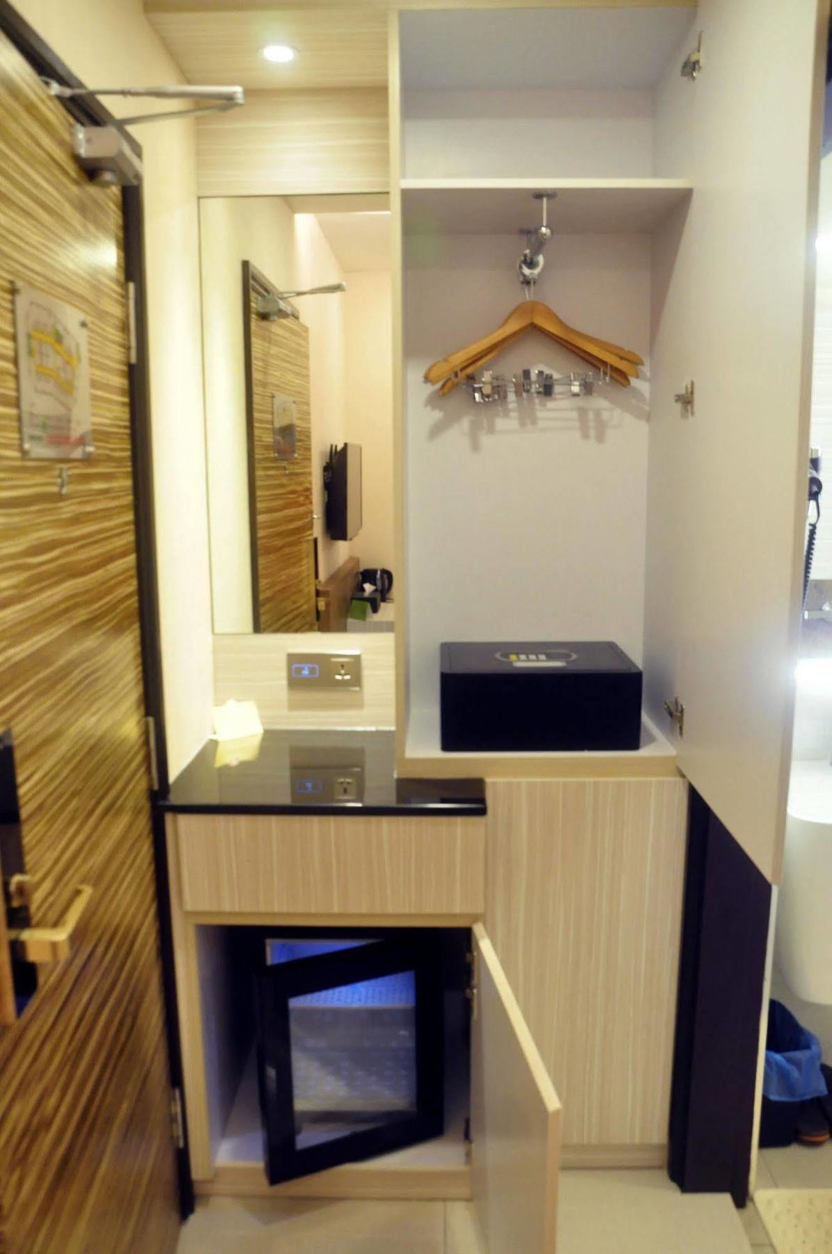 Geobay Hotel Johor Bahru Extérieur photo